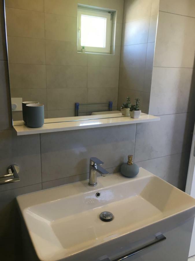Apartment Grey Пореч Экстерьер фото