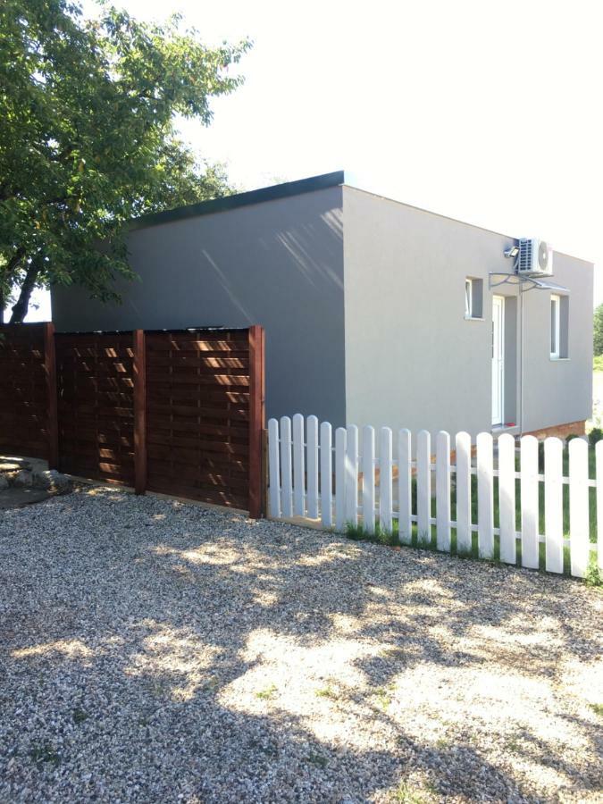 Apartment Grey Пореч Экстерьер фото